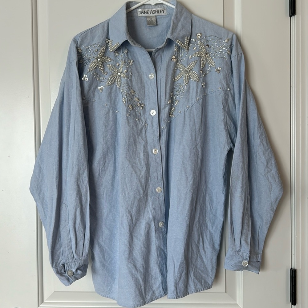 Jane Ashley Denim Floral Beaded pearl button up, women’s size medium
